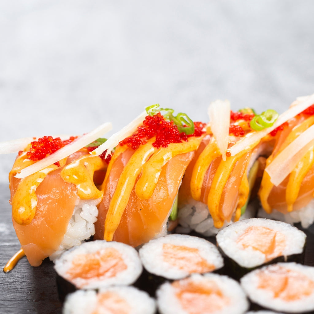 C4 Salmon Roll Combo - BentoMe