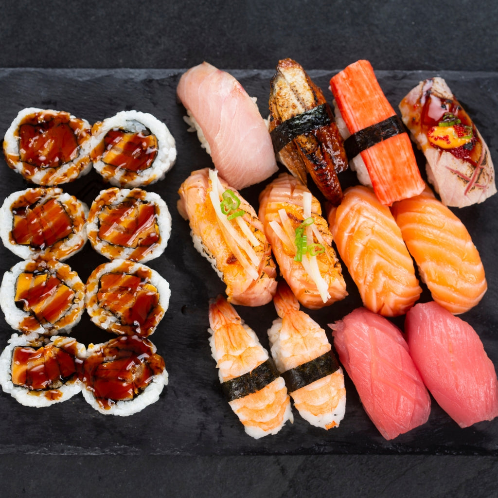 C6 Deluxe  Sushi & Roll Combo - BentoMe