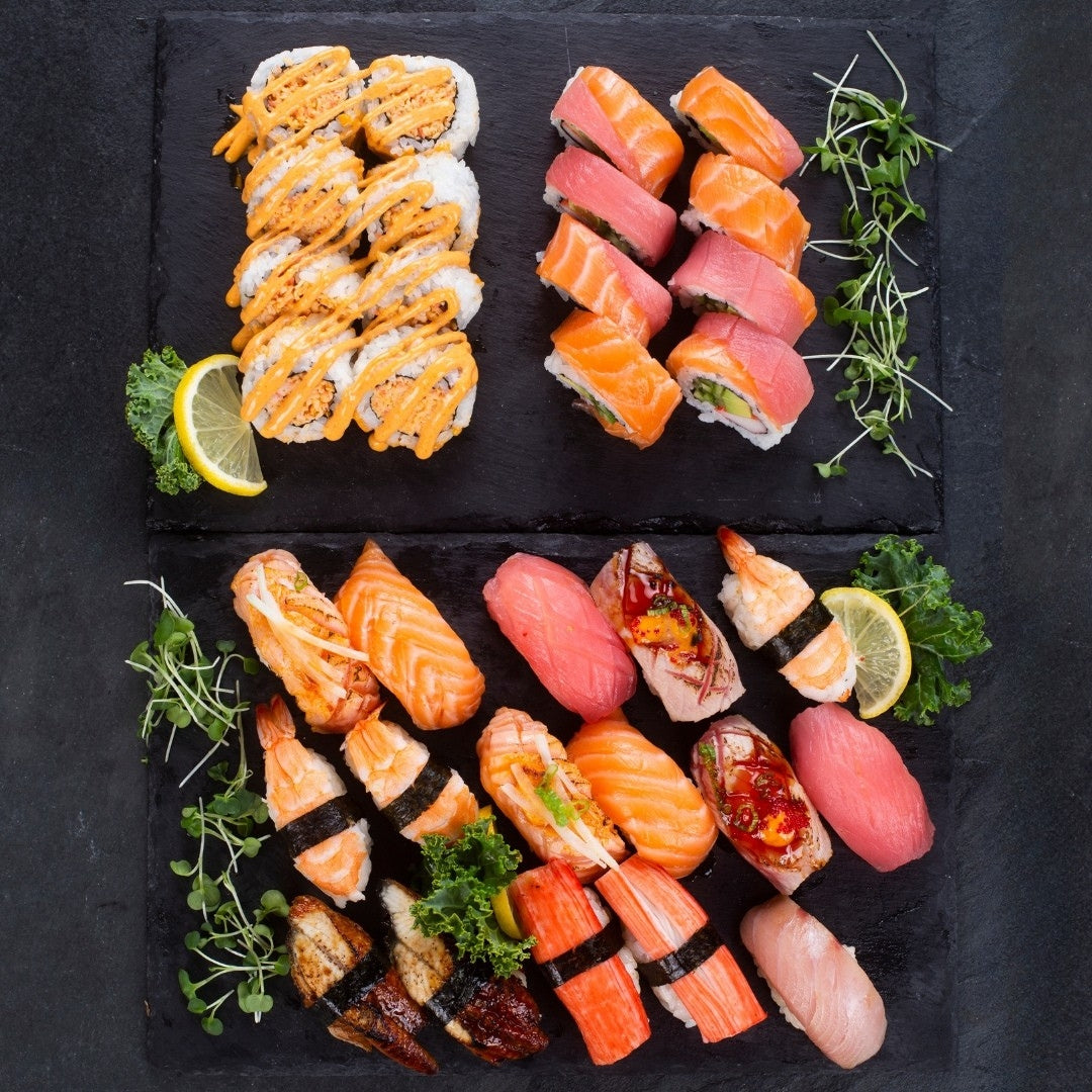 C7 BentoMe  Sushi & Roll Combo - BentoMe