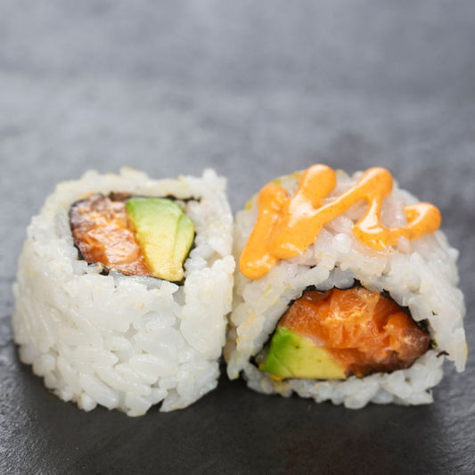 H14 Spicy Salmon Avocado Roll - BentoMe
