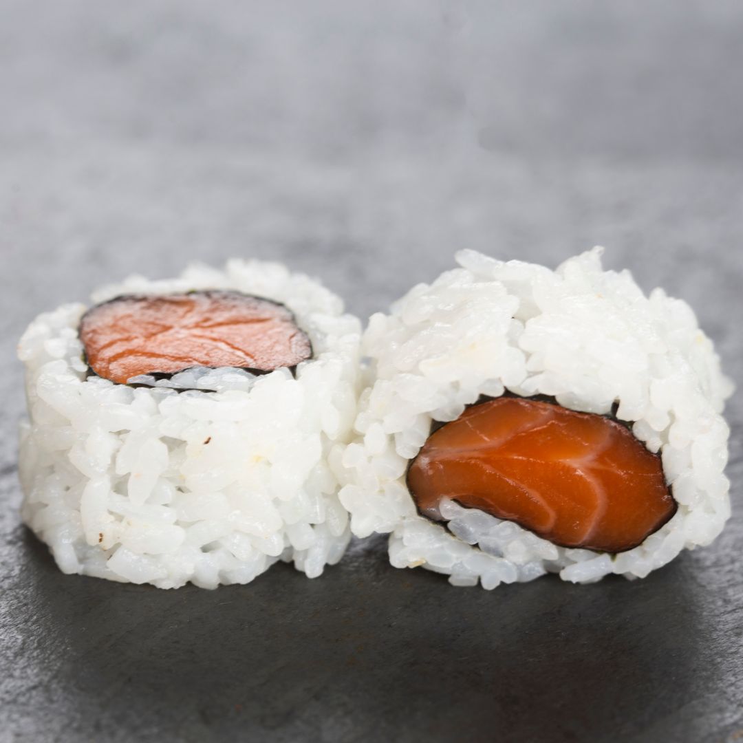 H8 Salmon Roll - BentoMe