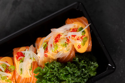 S5 Crazy Salmon Roll