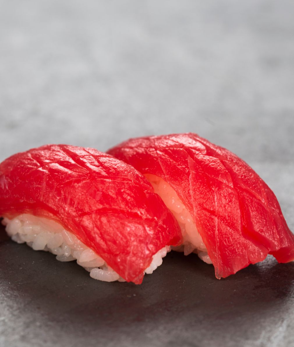 N12 Tuna Nigiri